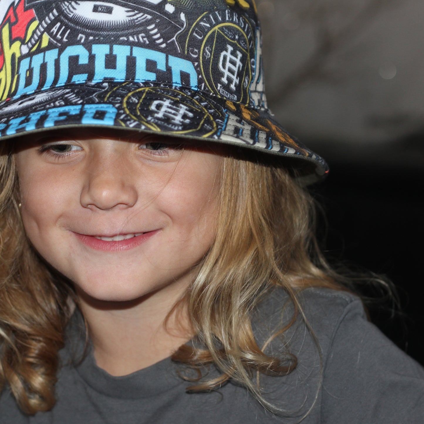 KIDS REVERSIBLE BUCKET HAT - 54cm (4 - 8yrs)
